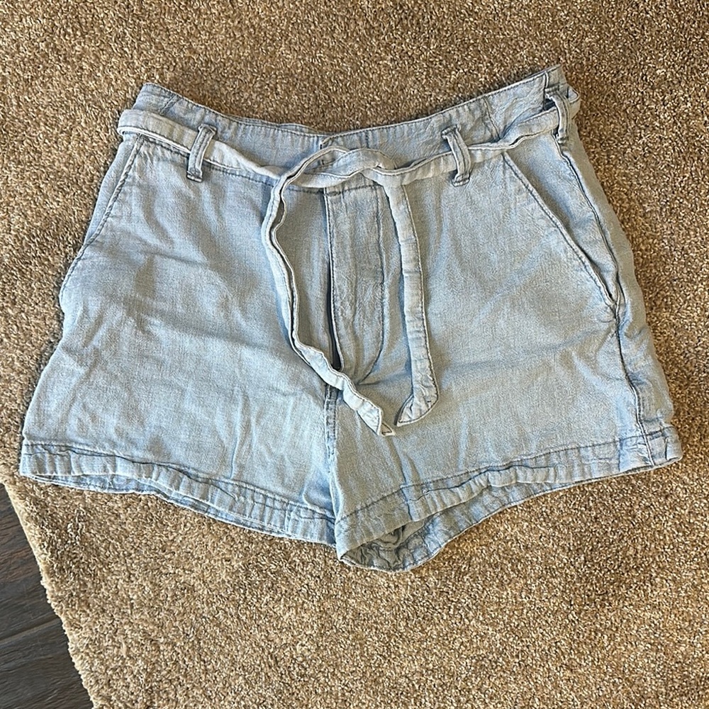 Abercrombie & Fitch High Waist Blue Shorts